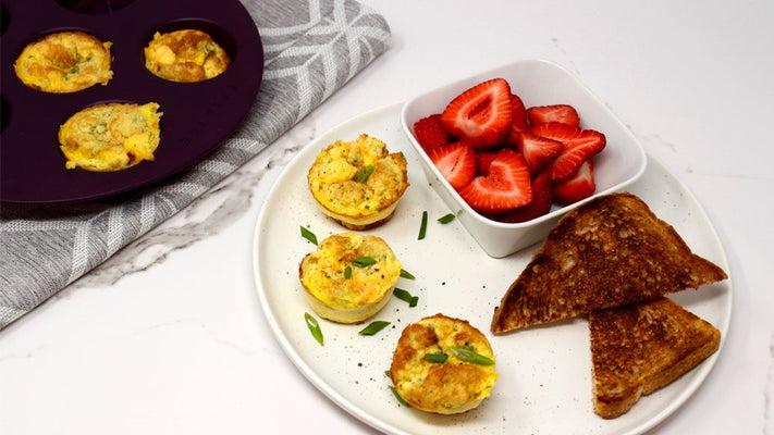 Bouchées déjeuner aux œufs et aux 3 oignons