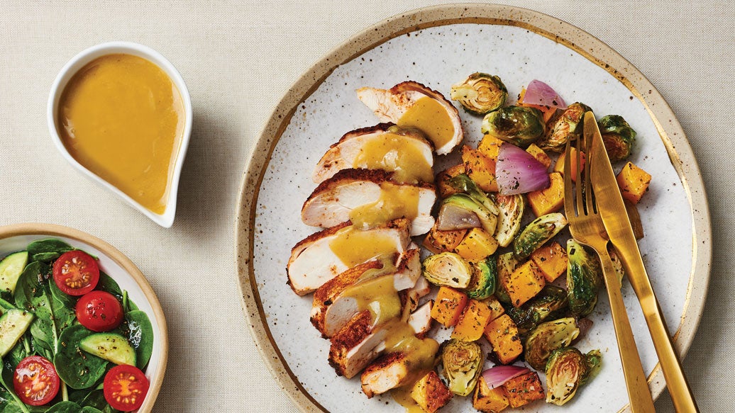 The Thanksgiving Plan: What to Cook, What to Buy, and When