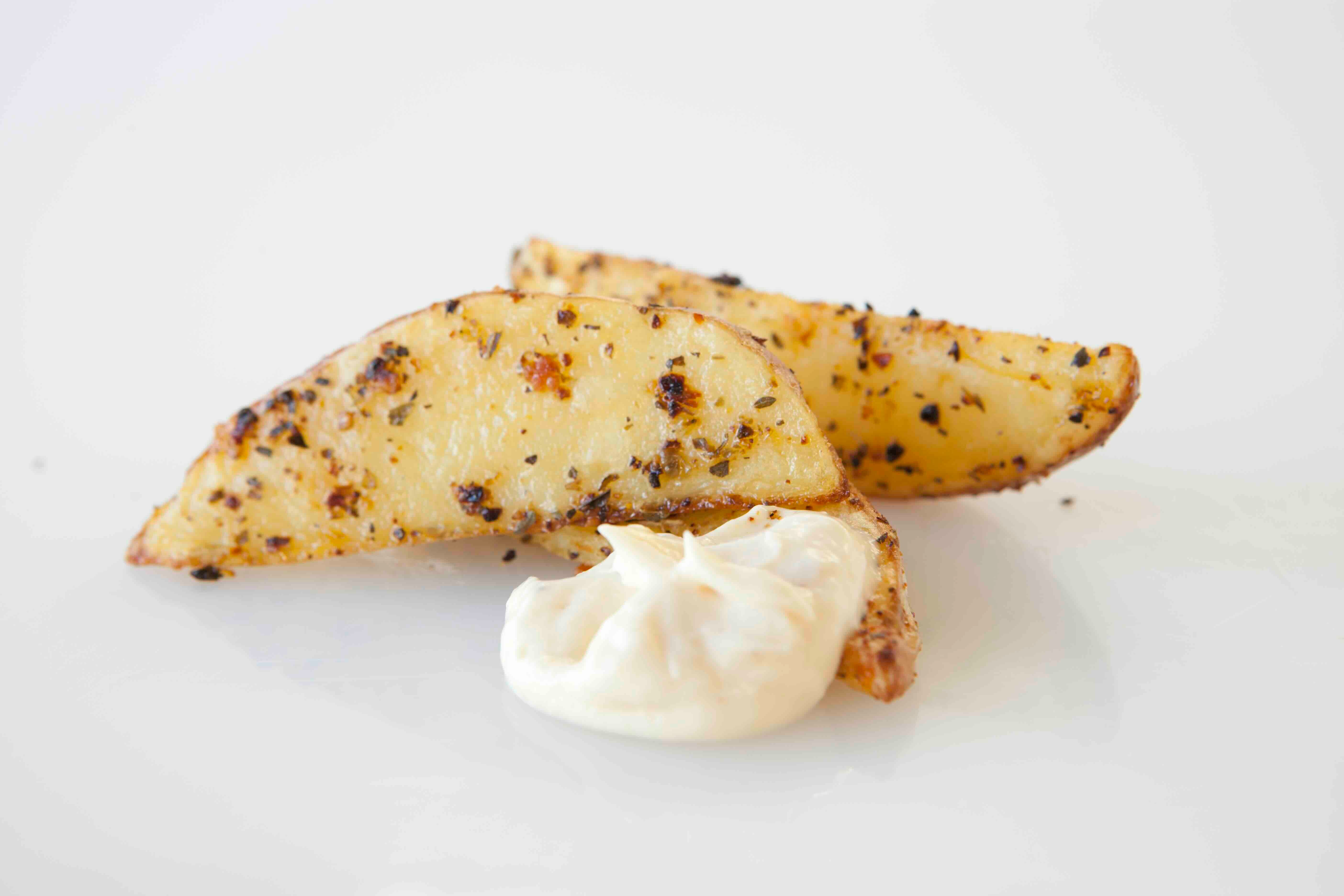 Easy Grilled Potato Wedges